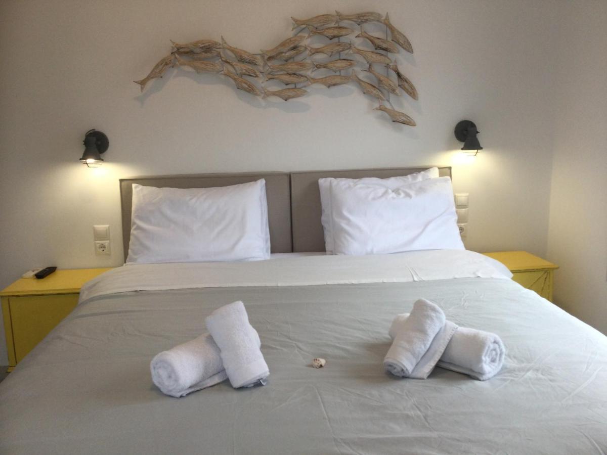 Gigi Rooms Poros Town Exteriör bild