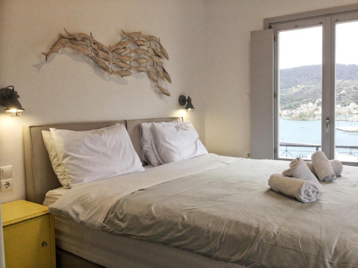 Gigi Rooms Poros Town Exteriör bild