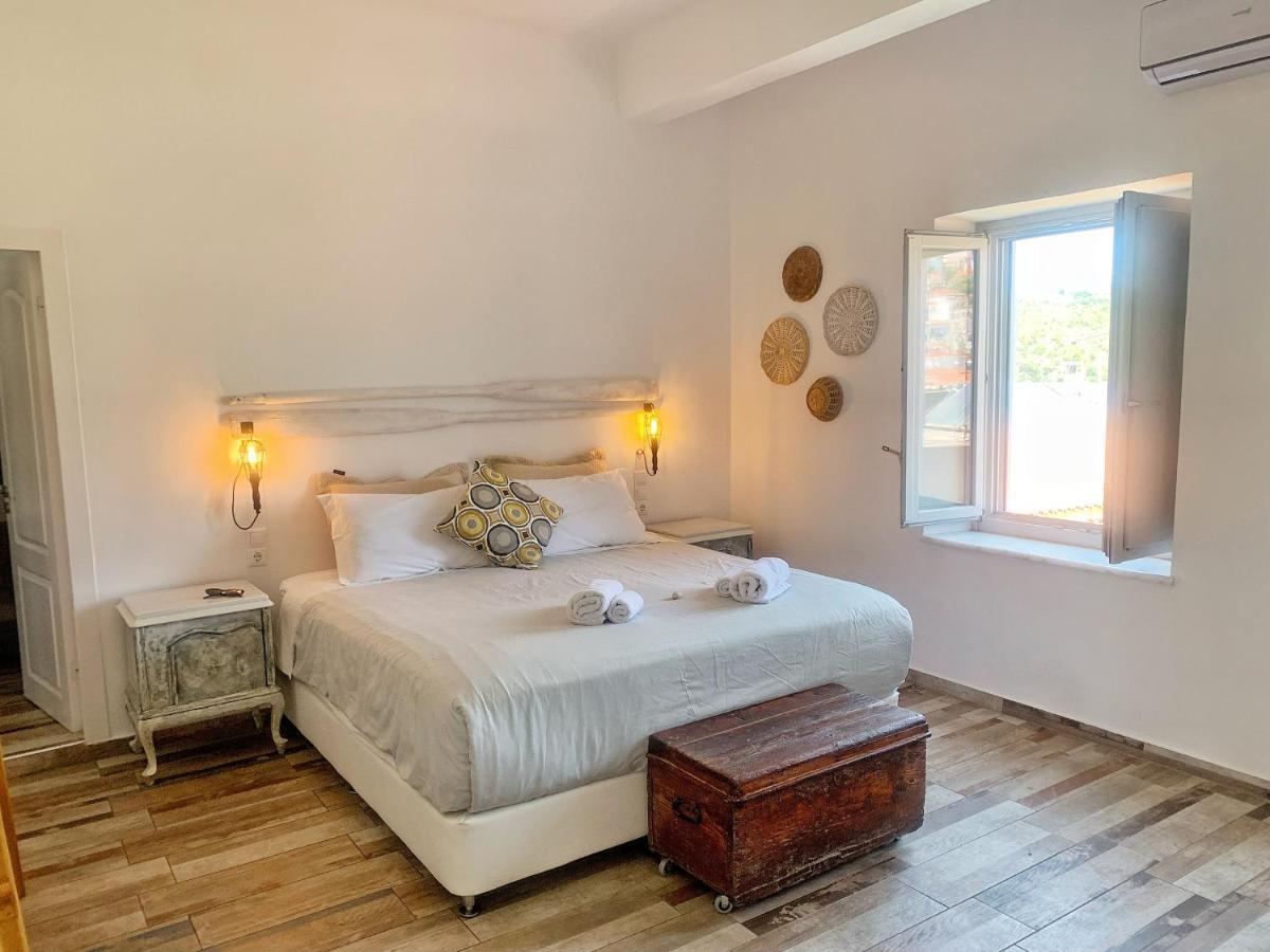 Gigi Rooms Poros Town Exteriör bild