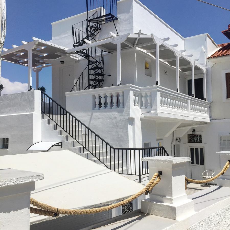 Gigi Rooms Poros Town Exteriör bild