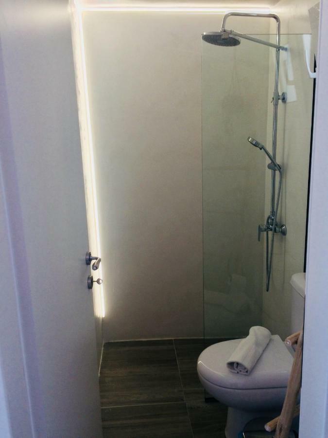 Gigi Rooms Poros Town Exteriör bild